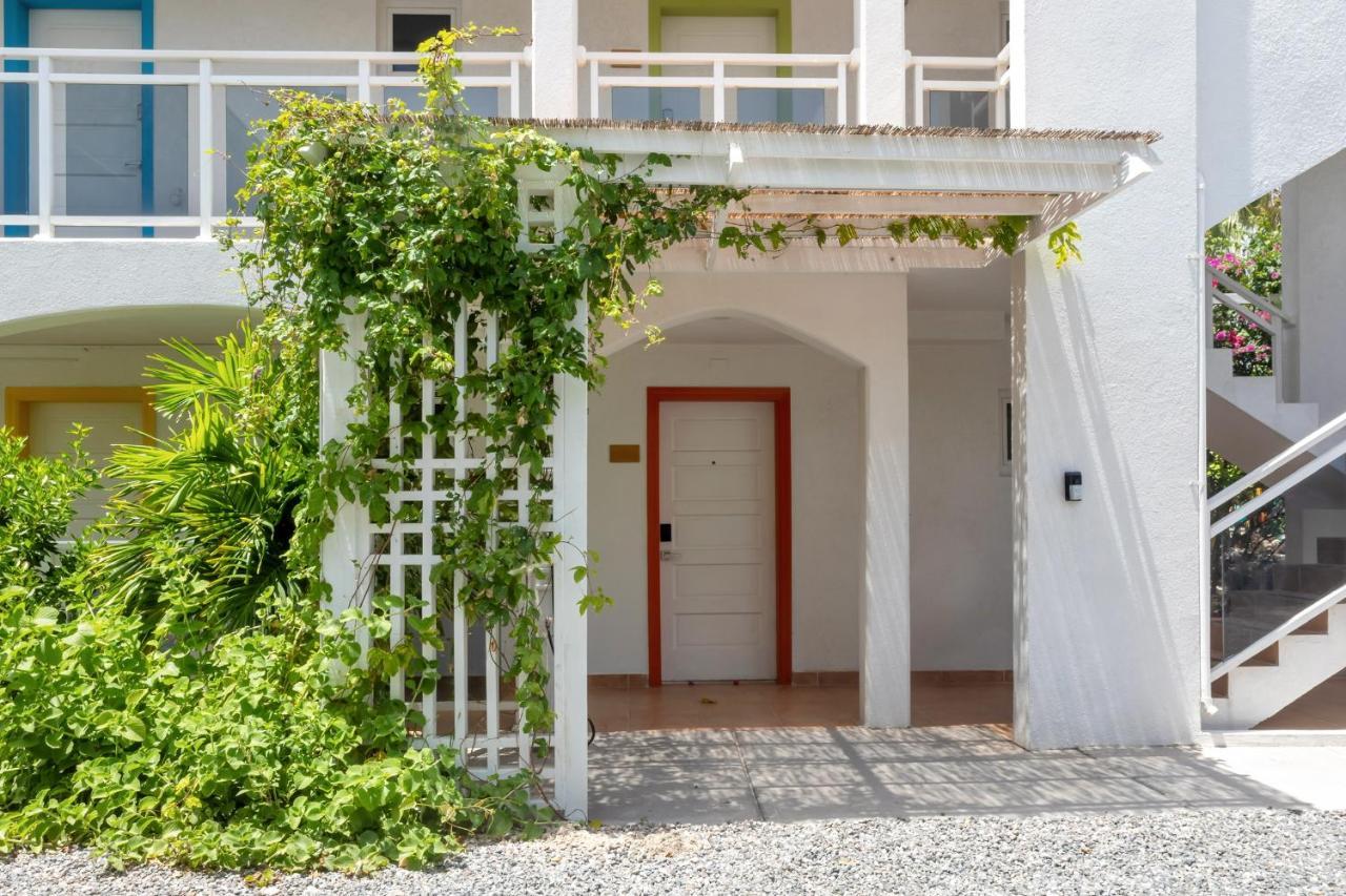 Maho Beach House - Luxe Studio - Ocean Escape Екстер'єр фото