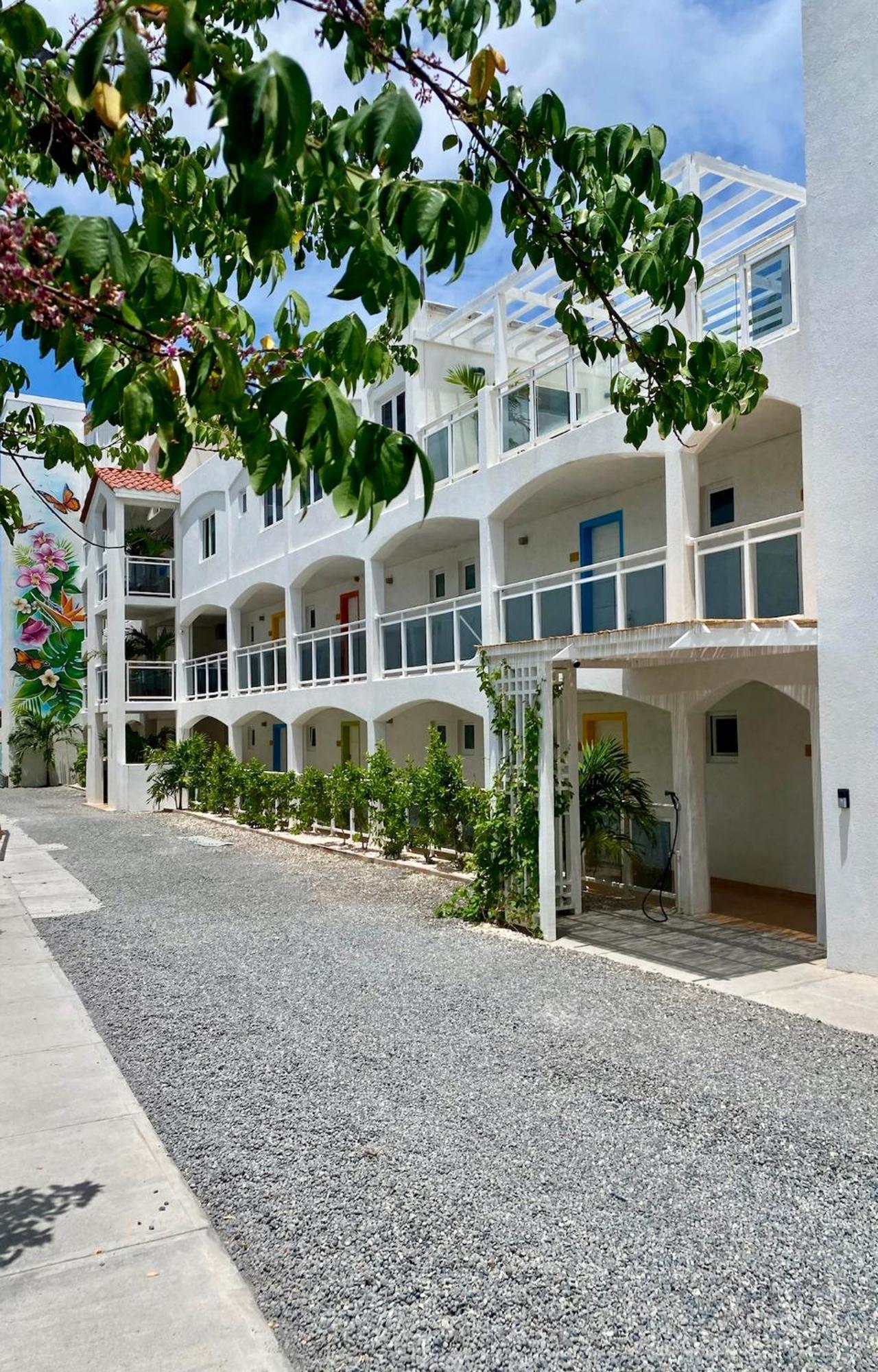 Maho Beach House - Luxe Studio - Ocean Escape Екстер'єр фото